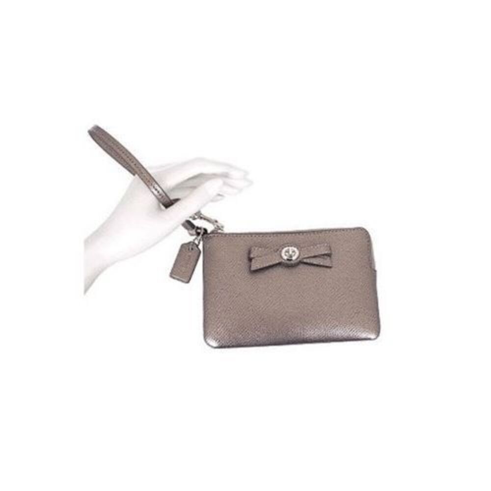 Womens Coach Turn Lock Gunmetal Wristlet Small Handbag Clutch